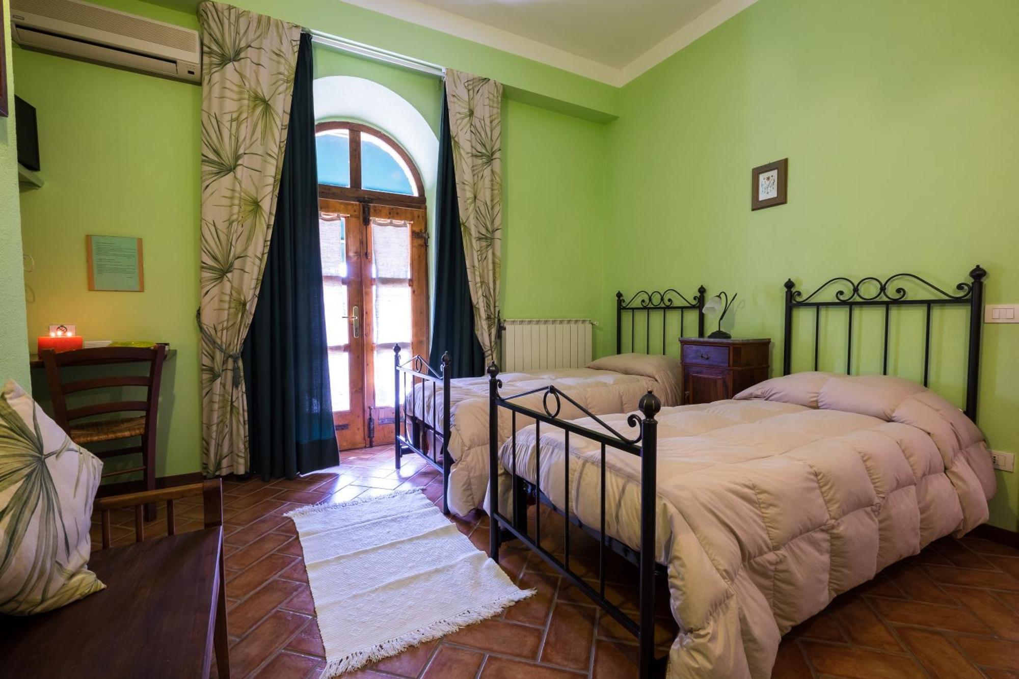 Giannetti Bed & Breakfast Villa Poggio alle Mura Room photo