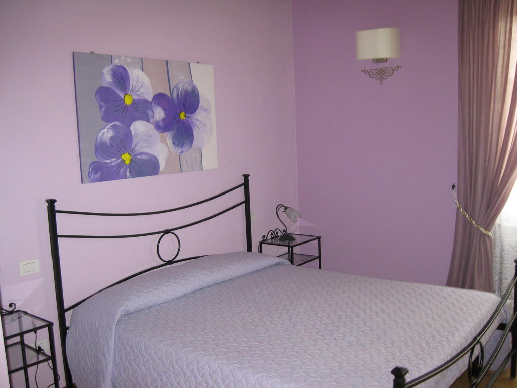 Giannetti Bed & Breakfast Villa Poggio alle Mura Room photo